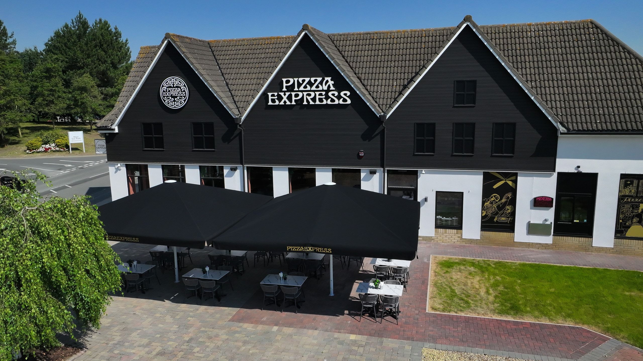 The completed Pizza Express restaurant at Springfields Outlet, Spalding, seen from above.